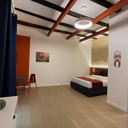 Sansepolcro33 Apartment Наполи Екстериор снимка