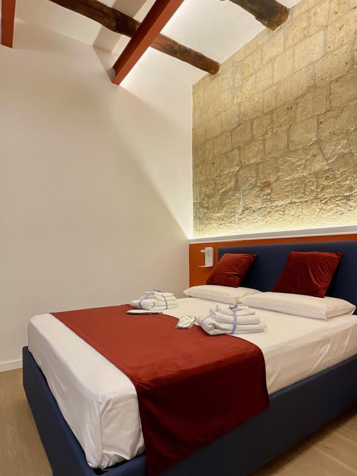 Sansepolcro33 Apartment Наполи Екстериор снимка